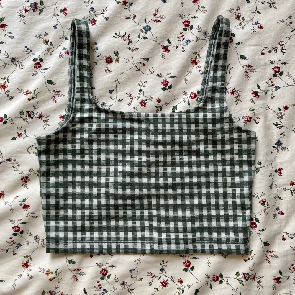 Lou & Grey Gingham Crop Top